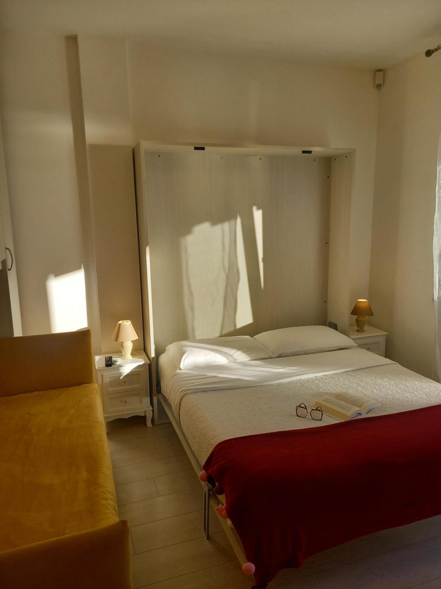 Appartamento Vista Mare Stella Marina 圣雷默 外观 照片